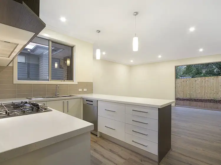 Sixth view of Homely townhouse listing, 1/42 Dorset Road, Croydon VIC 3136