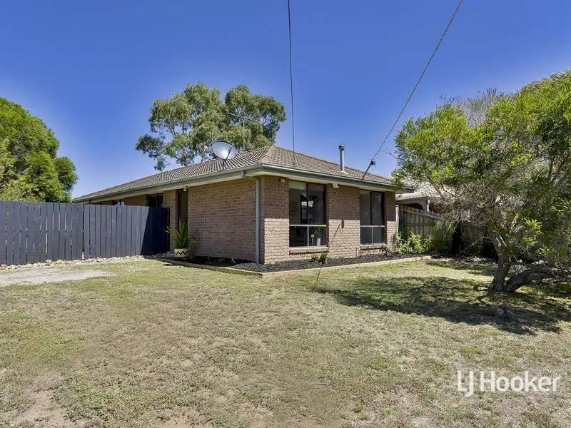 Main view of Homely house listing, 8 Catherine Road, Seabrook VIC 3028