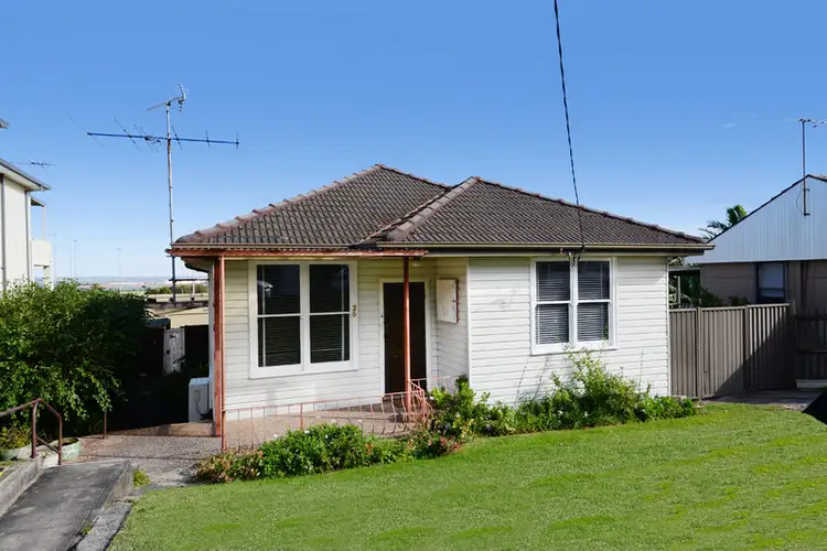 26 Lasseter Avenue, Chifley NSW 2036