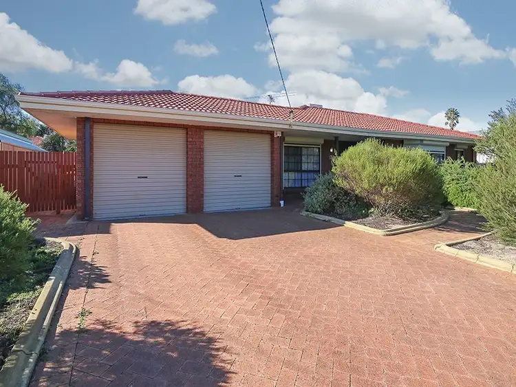 12 Pelican Loop, High Wycombe WA 6057