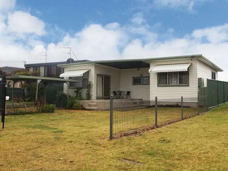 42 Kingston Place, Tomakin NSW 2537