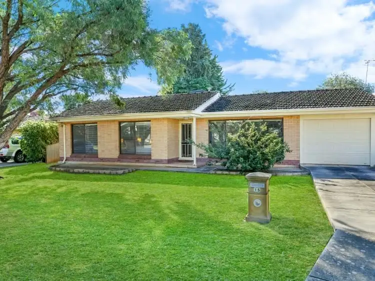15 Beaufort Crescent, Felixstow SA 5070