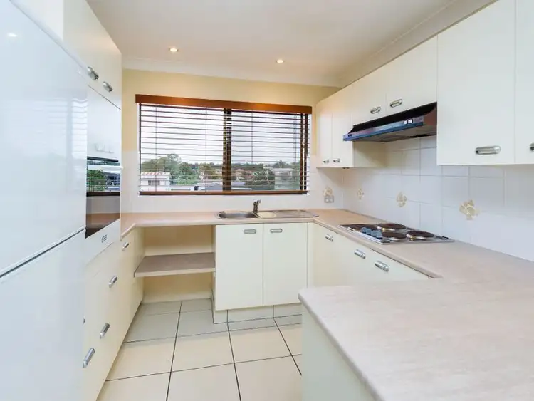Fifth view of Homely unit listing, 9/42 Falkinder Avenue, Paradise Point QLD 4216