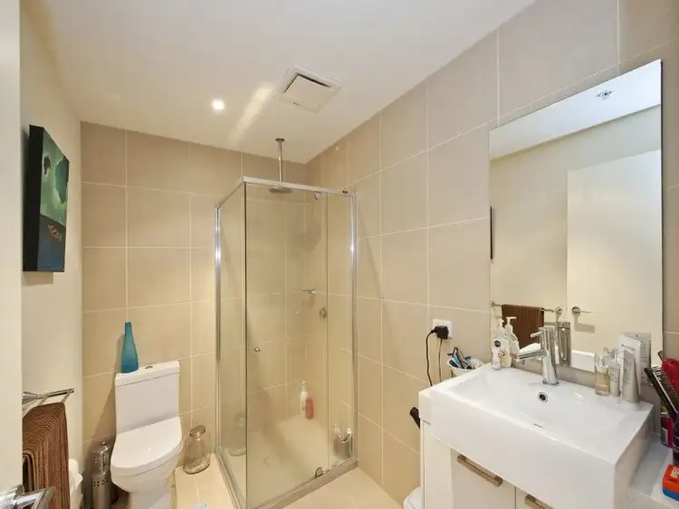 Sixth view of Homely apartment listing, 2/95-99 Edithvale Road, Edithvale VIC 3196