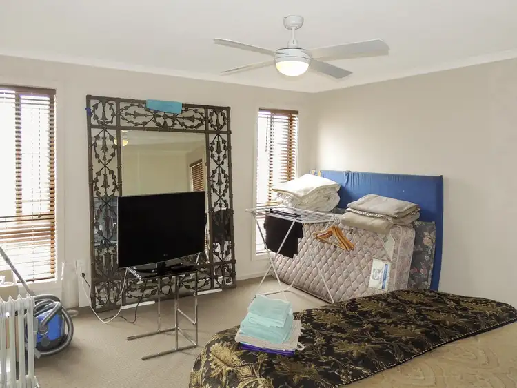 Sixth view of Homely house listing, 4 Cassia Way, Swan Hill VIC 3585