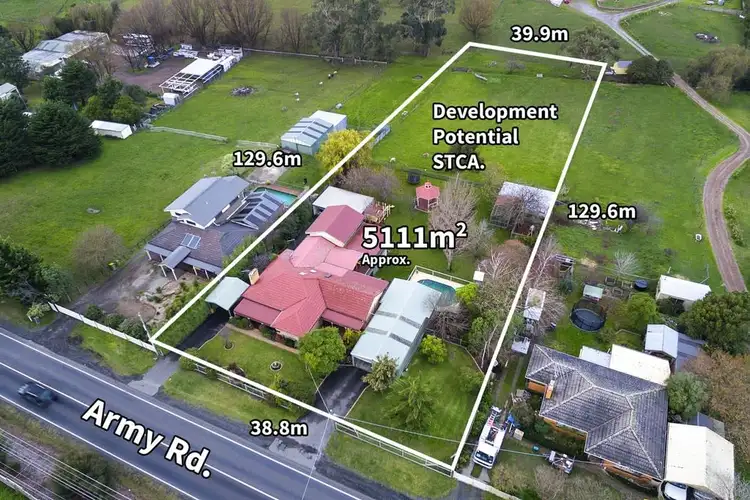 152 Army Road, Pakenham VIC 3810
