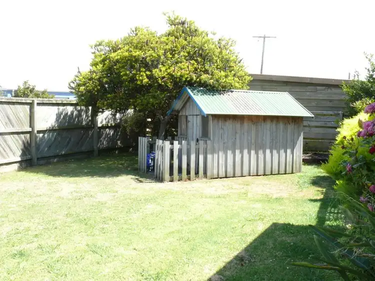 Sixth view of Homely house listing, 2 Lara Close, Paynesville VIC 3880