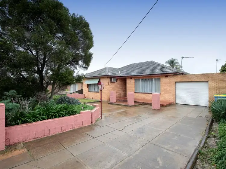3 Bruce Street, Tolland NSW 2650