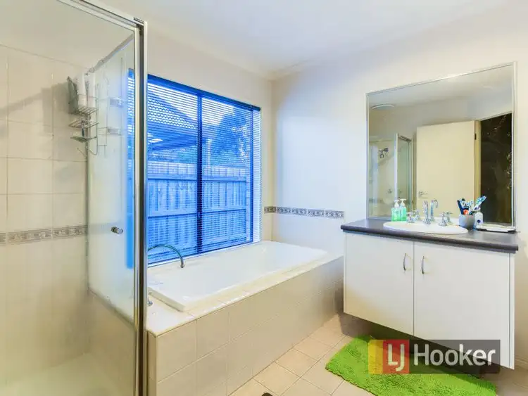 Fifth view of Homely house listing, 31 Glenshee Drive, Lynbrook VIC 3975