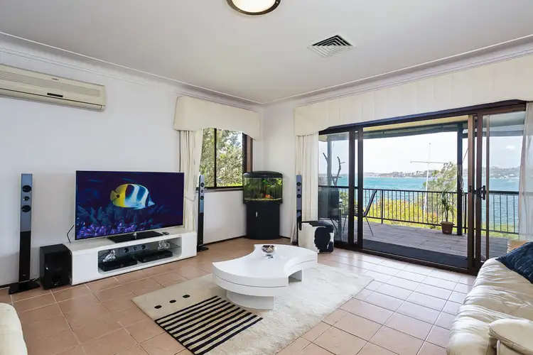 Fifth view of Homely house listing, 335 Coal Point Road, Coal Point NSW 2283