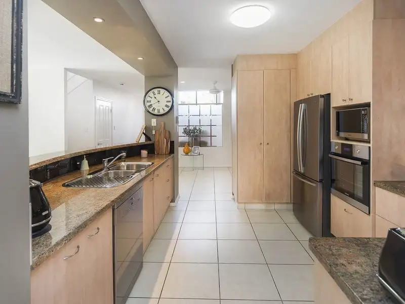 Main view of Homely house listing, 27 Shinnecock Close, Hope Island QLD 4212