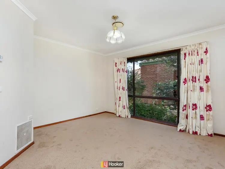 Sixth view of Homely house listing, 10 Collicott Circuit, Macquarie ACT 2614