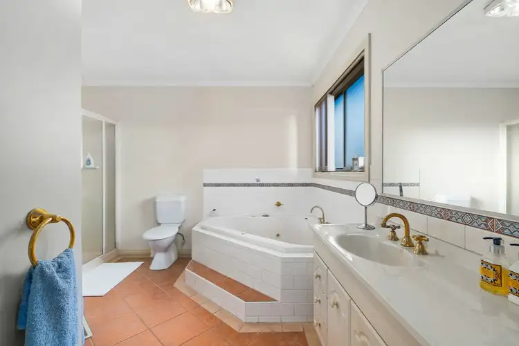 Seventh view of Homely house listing, 3 Callistemon Court, Paynesville VIC 3880