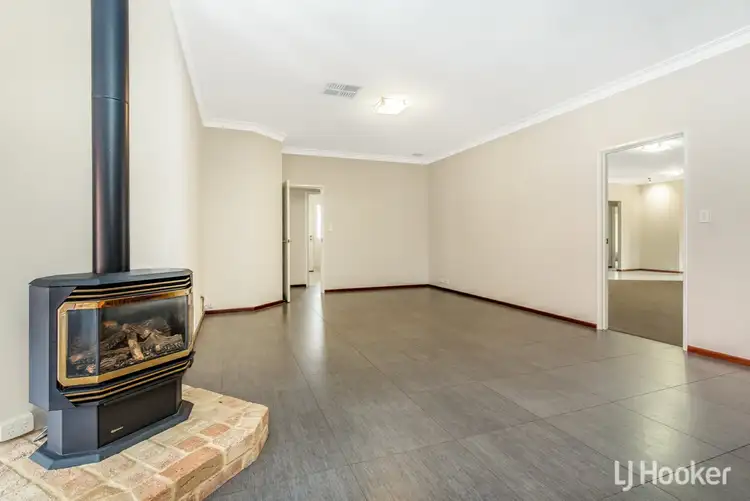 Fifth view of Homely house listing, 2 Santalum Retreat, Canning Vale WA 6155