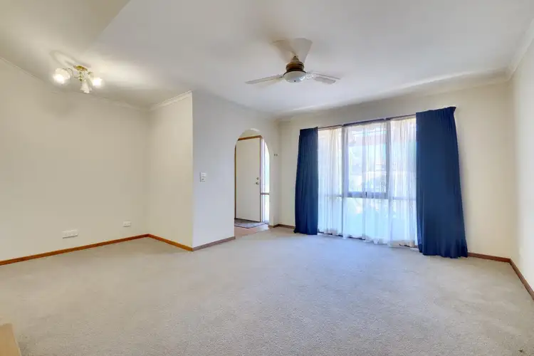Seventh view of Homely townhouse listing, 25 Moyes Crescent, Holt ACT 2615