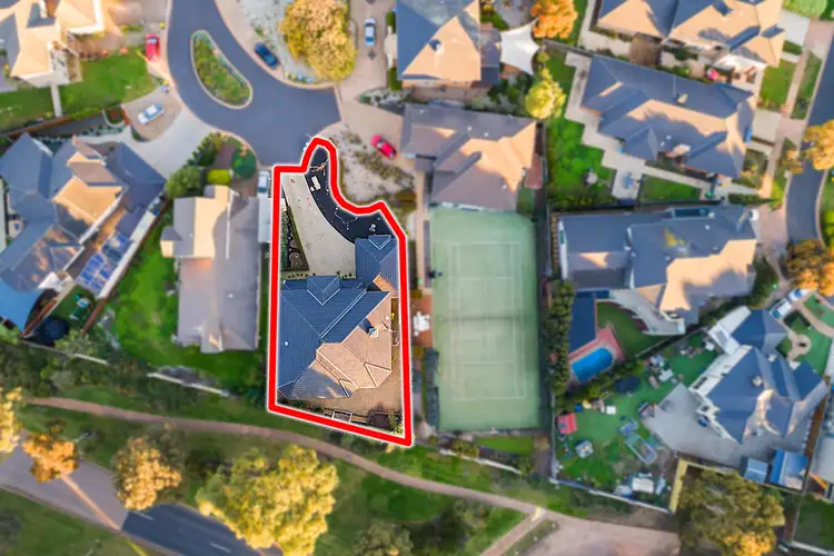 Second view of Homely house listing, 4 Springwater Square, Sanctuary Lakes VIC 3030