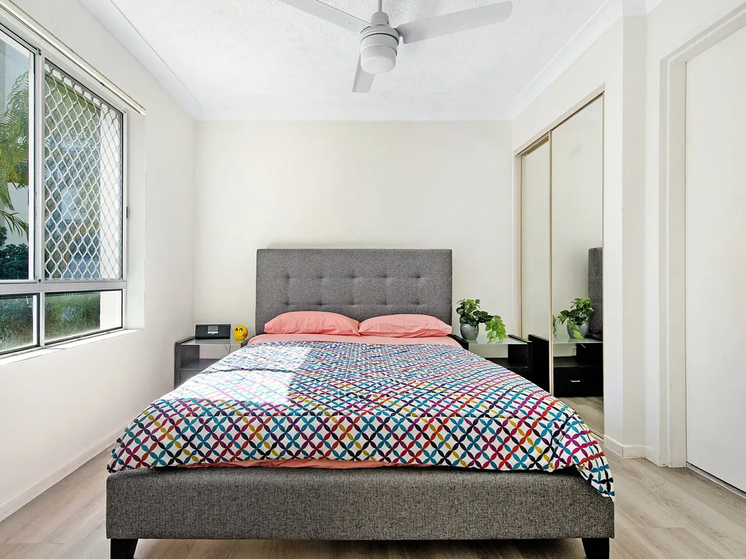 Main view of Homely unit listing, 11/33-35 Cypress Avenue, Surfers Paradise QLD 4217