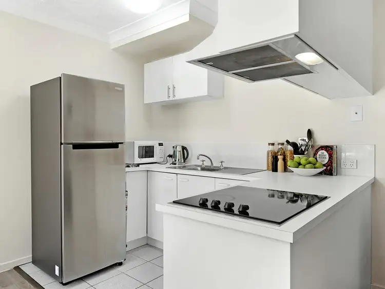 Fourth view of Homely unit listing, 11/33-35 Cypress Avenue, Surfers Paradise QLD 4217