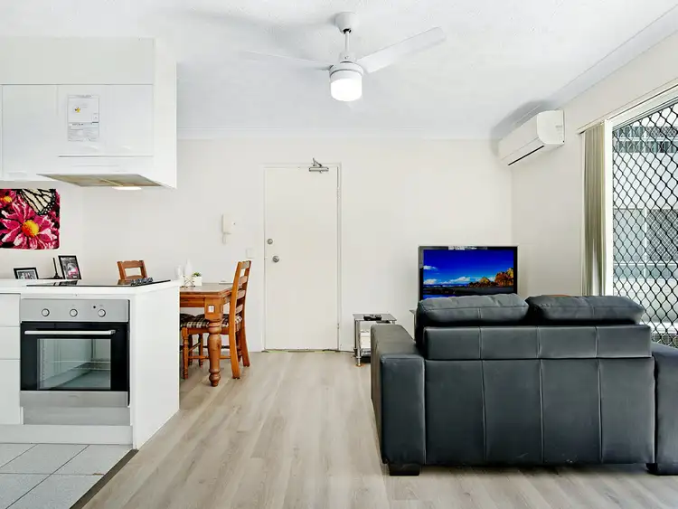 Fifth view of Homely unit listing, 11/33-35 Cypress Avenue, Surfers Paradise QLD 4217