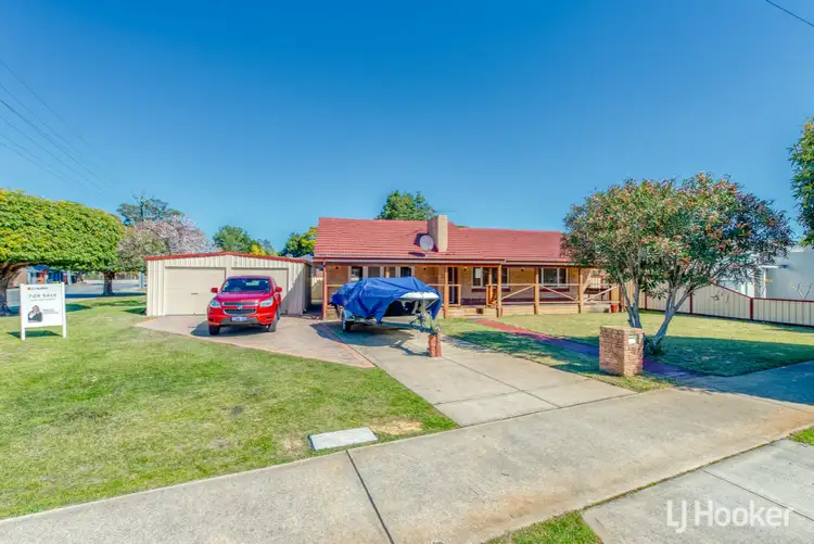 Second view of Homely house listing, 37 Range View Way, Thornlie WA 6108