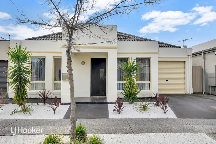 8 Atiu Street, Mawson Lakes SA 5095