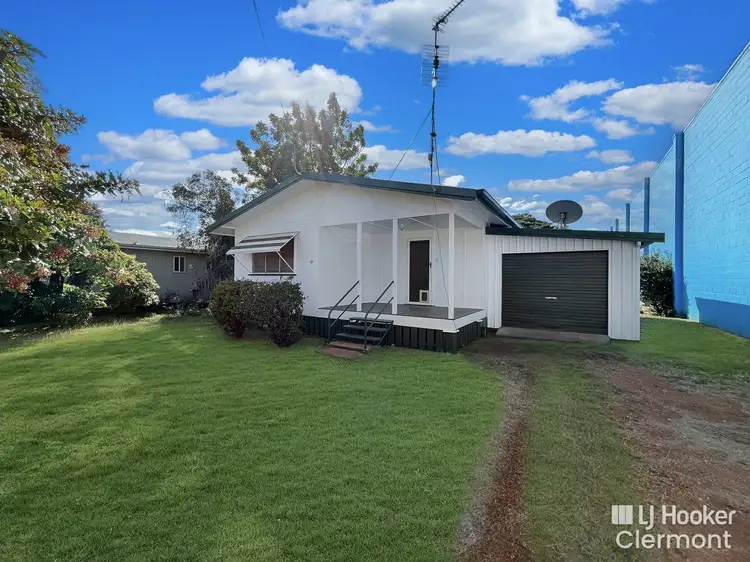 64 Daintree Street