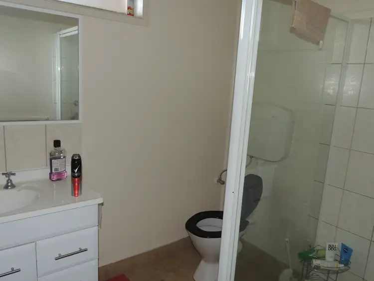 Sixth view of Homely unit listing, Unit 1 - 7/130 Thurla Street, Swan Hill VIC 3585