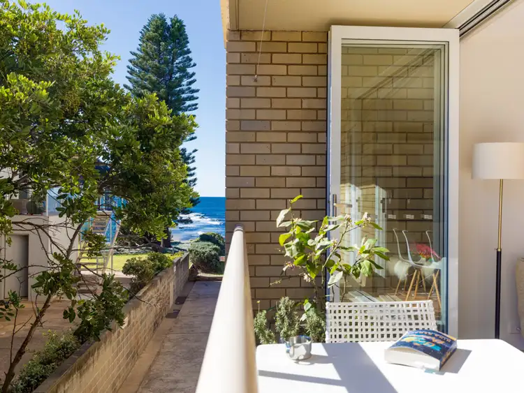 Sixth view of Homely apartment listing, 4/35 Surfview Road, Mona Vale NSW 2103