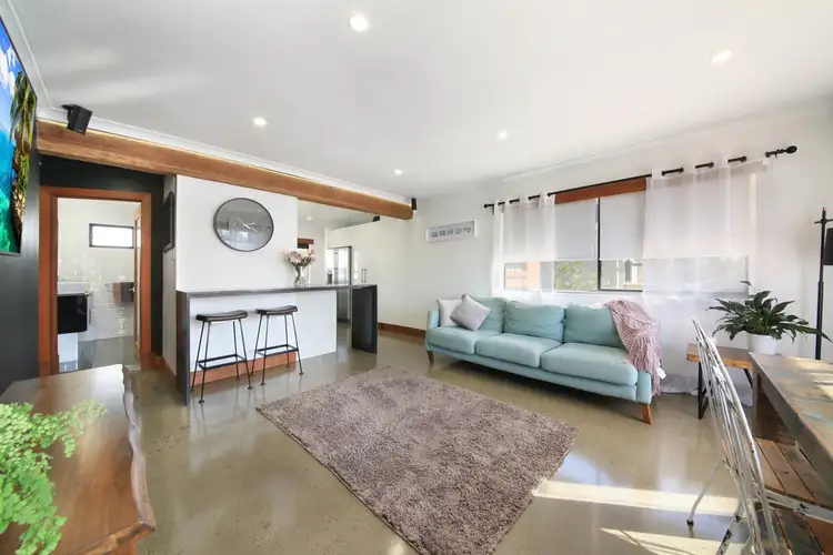Fifth view of Homely unit listing, 4/196 Hedges Avenue, Mermaid Beach QLD 4218