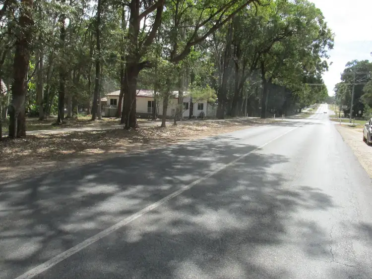 1 Orion Street, Macleay Island QLD 4184