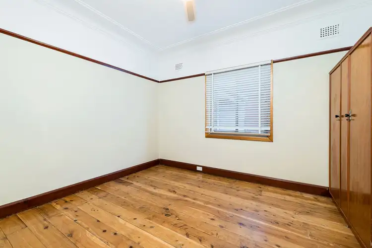 Sixth view of Homely house listing, 1 Craigie Avenue, Padstow NSW 2211