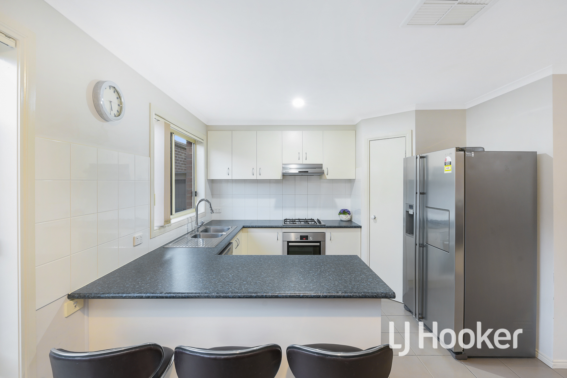 Fourth view of Homely house listing, 11 Tulip Grove, Cranbourne VIC 3977