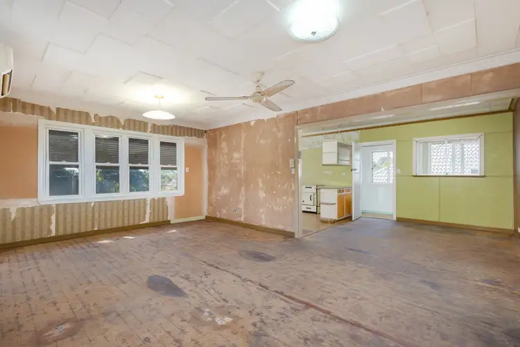 Sixth view of Homely house listing, 1 Wardle Street, Mount Gravatt East QLD 4122