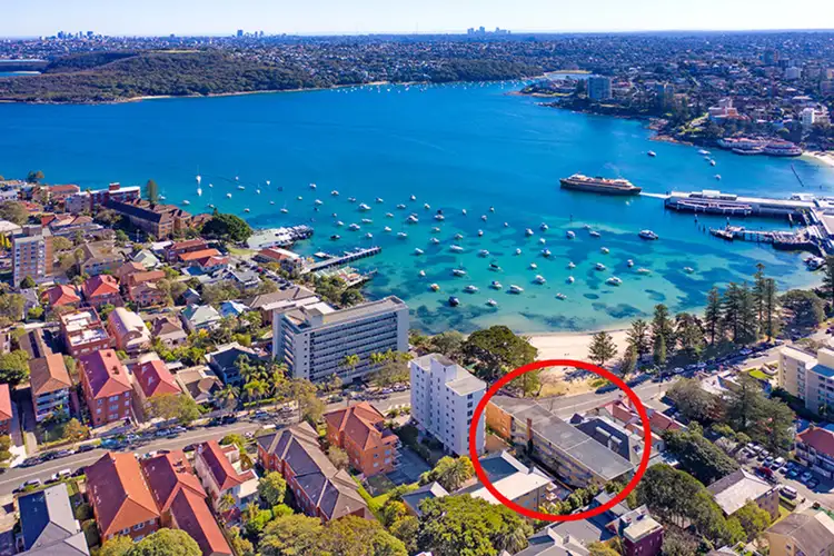 Third view of Homely apartment listing, 3/15 East Esplanade, Manly NSW 2095