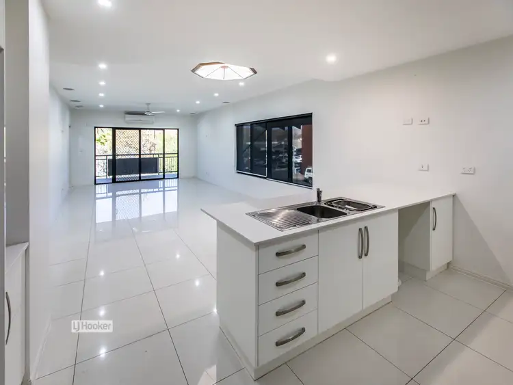 Sixth view of Homely townhouse listing, 1/51 Bath Street, Alice Springs NT 870