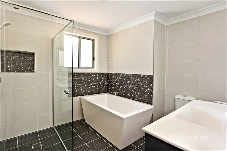 Sixth view of Homely house listing, 7 Madeira Avenue, Kings Langley NSW 2147
