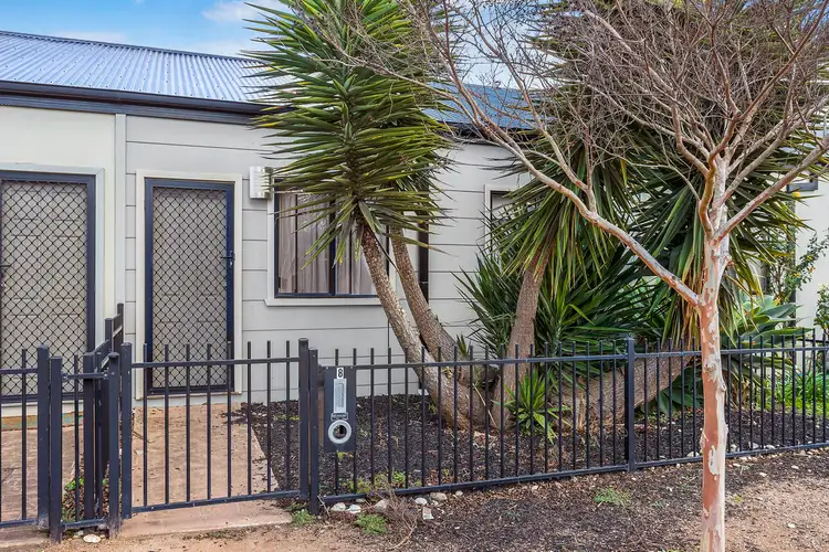 8/2-6 Kelly Street, Werribee VIC 3030