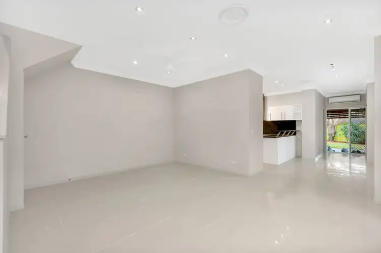 Sixth view of Homely semi-detached listing, 2/372 Pine Ridge Road, Coombabah QLD 4216