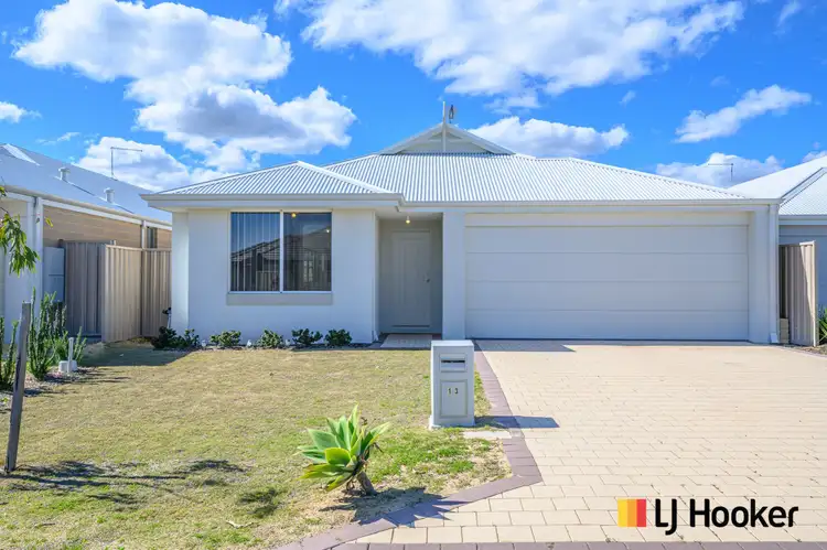 13 Bewick Avenue, Yanchep WA 6035