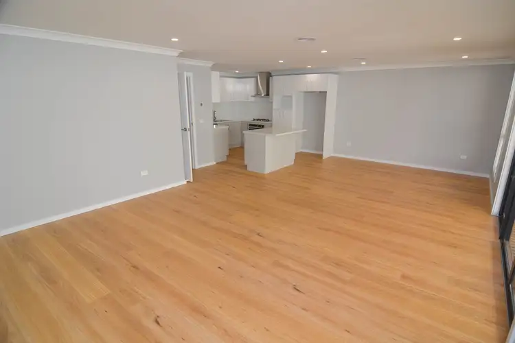 Sixth view of Homely villa listing, 4/14 Eucalypt Place, Lithgow NSW 2790
