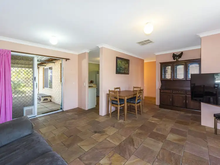 Sixth view of Homely house listing, 10 Federal Close, Gosnells WA 6110