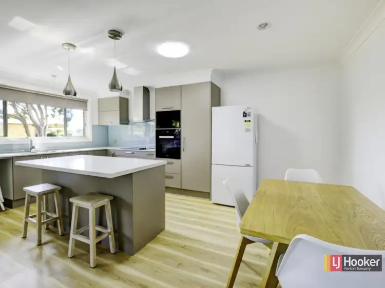 Third view of Homely villa listing, 2/39 Daphne Street, Forster NSW 2428