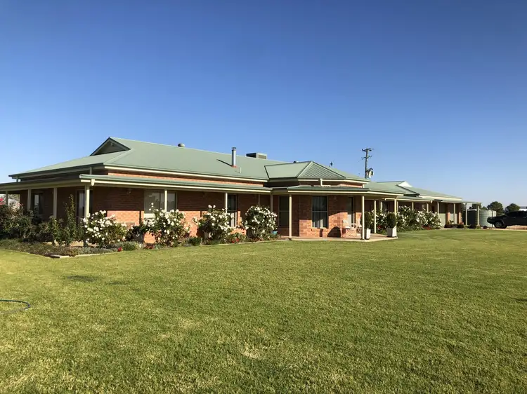 218 Wongajong Rd, Forbes NSW 2871