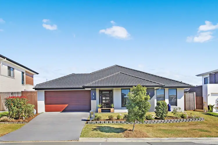 8 Kinglake Crescent, Pimpama QLD 4209