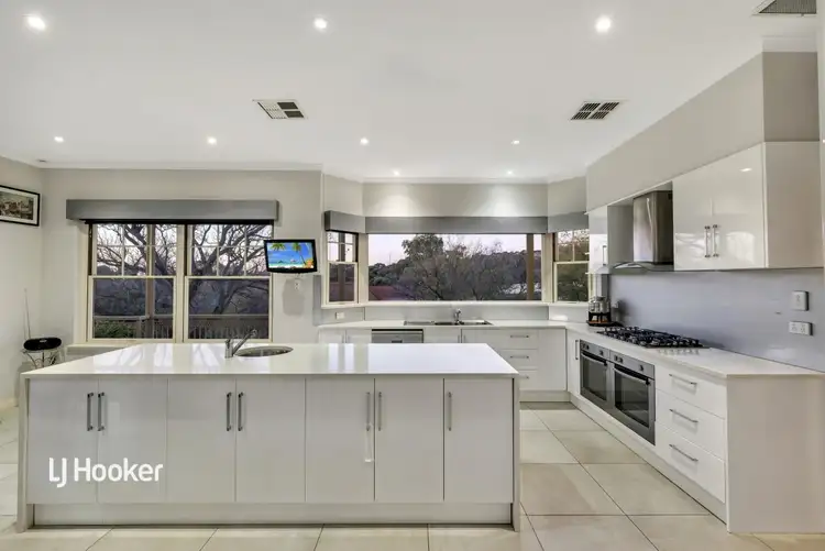 Fifth view of Homely house listing, 21 Kara Crescent, Gulfview Heights SA 5096