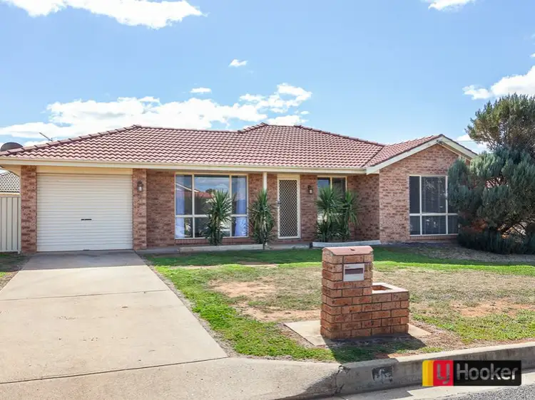 6 Mitchell Street, Westdale NSW 2340