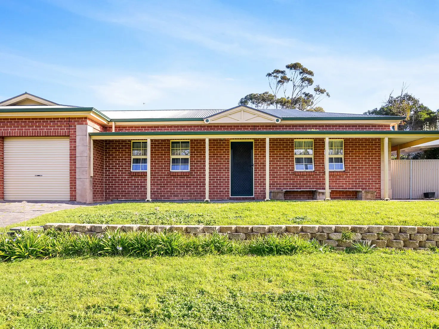 Main view of Homely unit listing, 2/1 Surrey Avenue, Victor Harbor SA 5211