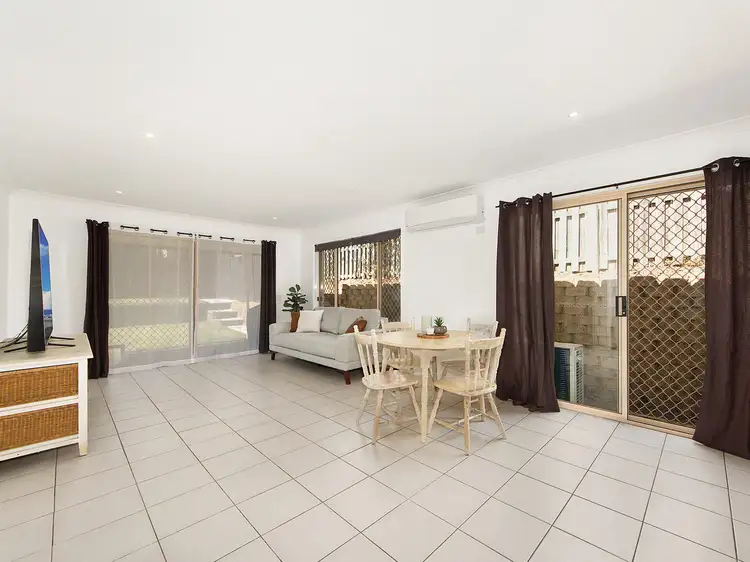 2/14 Rimu Place, Nerang QLD 4211