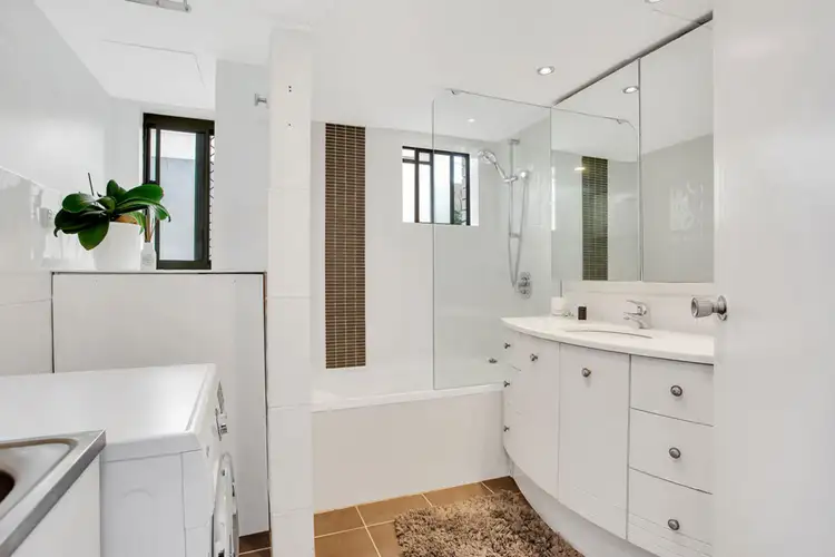 Sixth view of Homely unit listing, 2/57 Garrick Street, Coolangatta QLD 4225