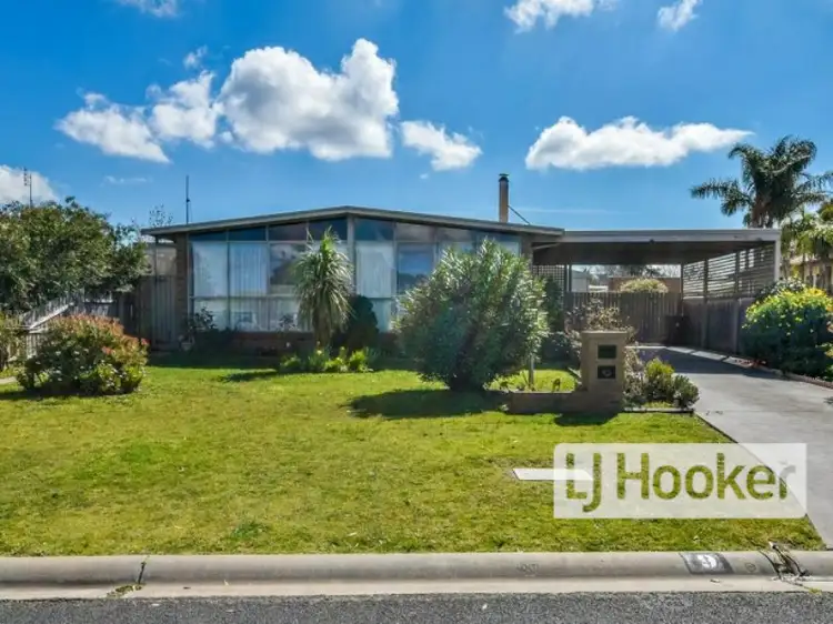 9 Callistemon Court, Paynesville VIC 3880